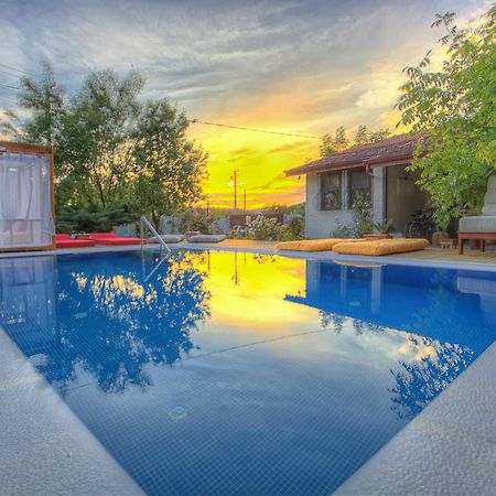 Ephesus Lodge Kirazli  Екстер'єр фото